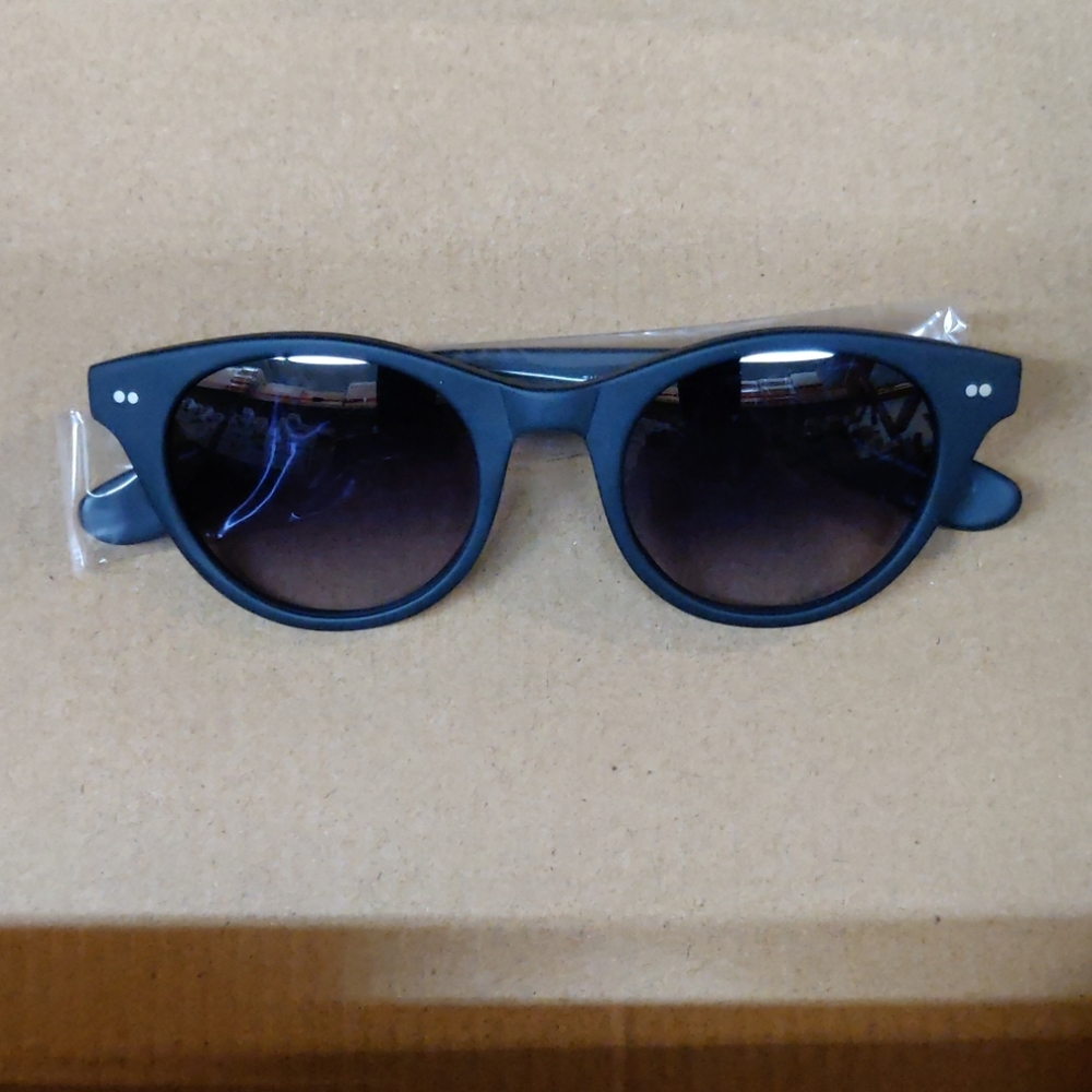 Womans Black Matte Eyeglass Frames 47-22-145